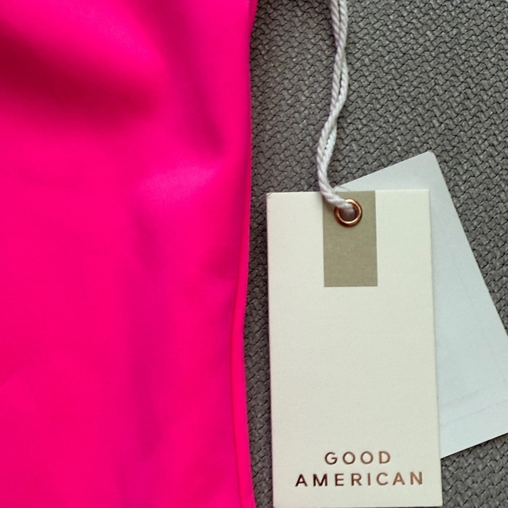 Good America Scuba Modern Tank Bodysuit in Knock Out Pink Size L - Picture 4 of 9